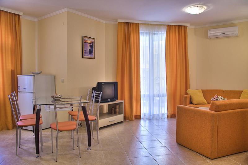Aparthotel Royal Sun Sunny Beach Esterno foto
